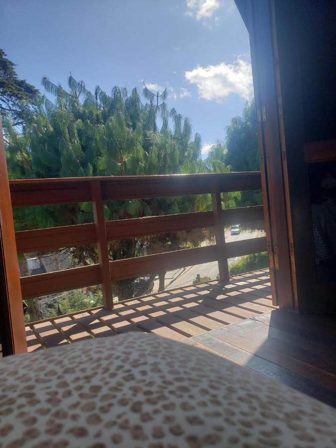 Chalé Sonho da Vovó a 5 minutinhos do Centrinho de Capivari Campos do Jordão Esterno foto