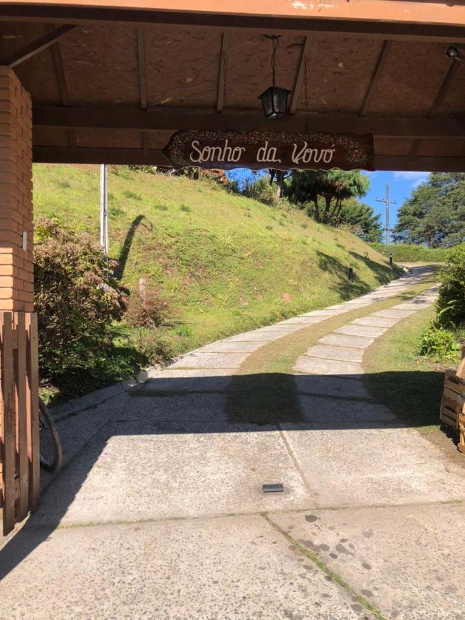 Chalé Sonho da Vovó a 5 minutinhos do Centrinho de Capivari Campos do Jordão Esterno foto